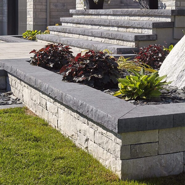 Permacon Lafitt Plus Capping